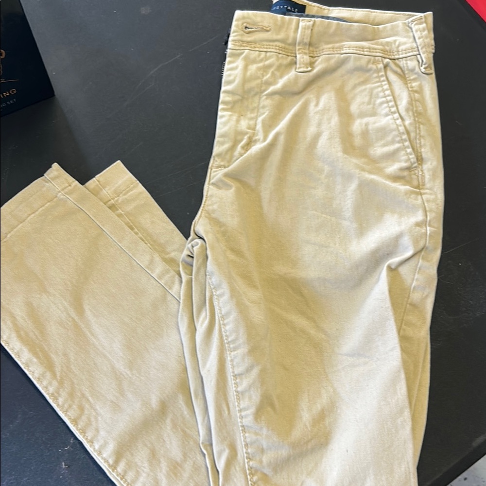 Aeropostale Men’s Tan Chino Pants Skinny Fit 28x30”